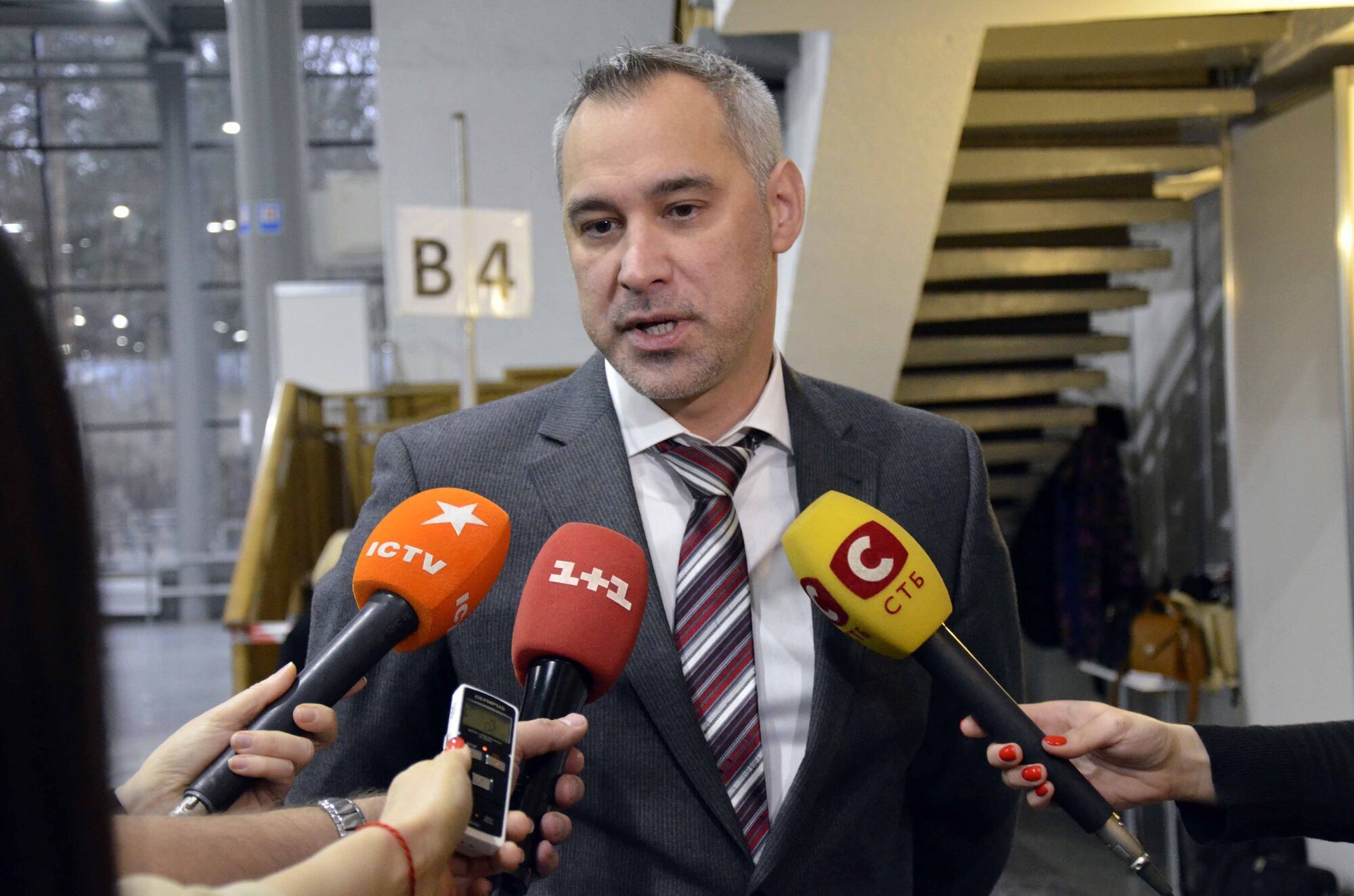 Реформа прокуратури: більше 90% прокурорів регіональних прокуратур беруть участь у атестації (ФОТО, ВІДЕО)