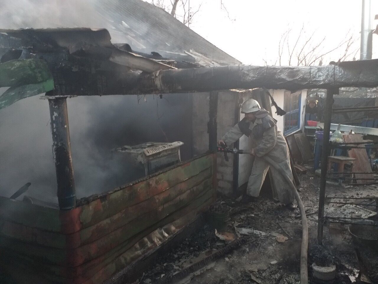 Херсонщина: під час пожежі у будинку постраждав чоловік