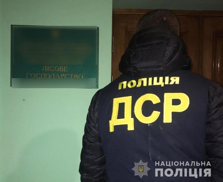 На Кіровоградщині правоохоронці викрили службових осіб в отриманні неправомірної вигоди