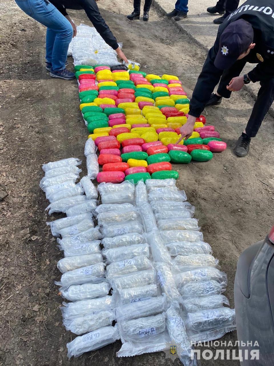У Харкові поліцейські виявили близько 110 кілограмів канабісу