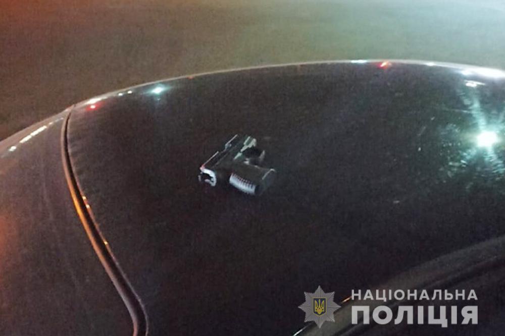 В Черкасах правоохоронці затримали осіб, які виготовляли та збували вогнепальну зброю