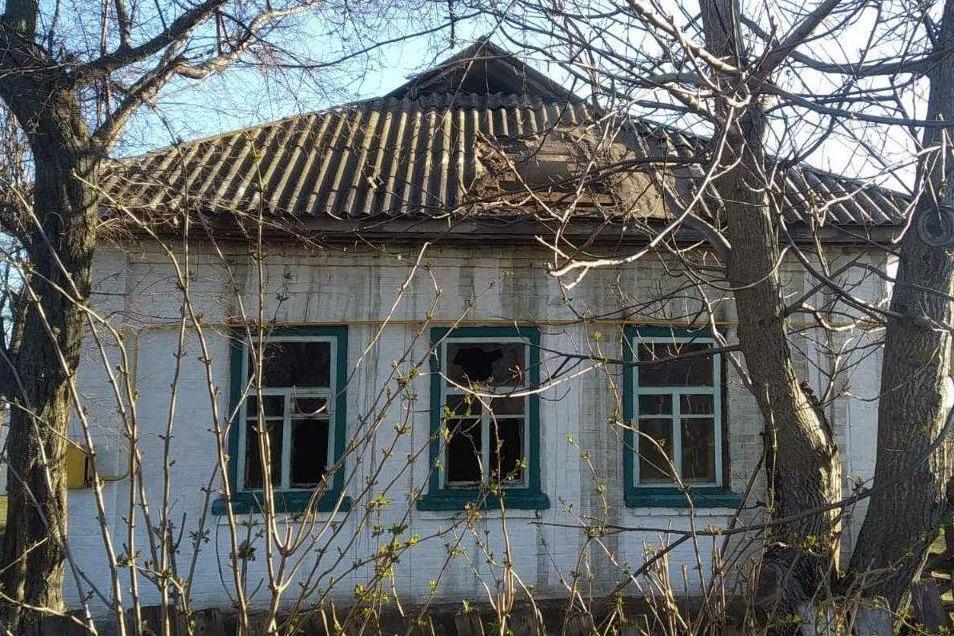 Чернігівські вогнеборці під час ліквідації пожежі врятували 19-річну дівчину