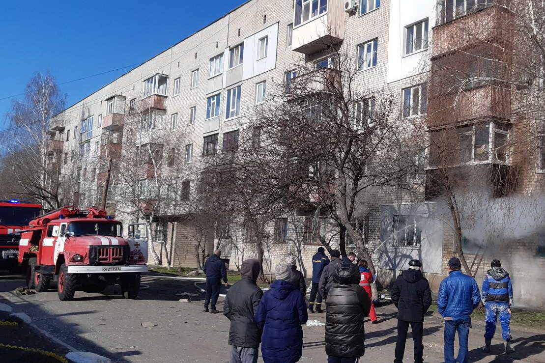 Харківська область: у квартирі житлового будинку стався вибух і пожежа, внаслідок чого постраждав чоловік