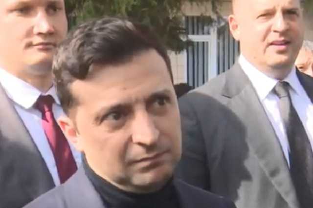 Зеленский в Санжарах заявил, что Украина объединилась из-за коронавируса