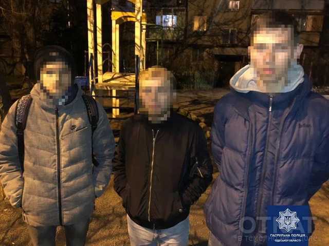 Одесские патрульные отказались от взятки