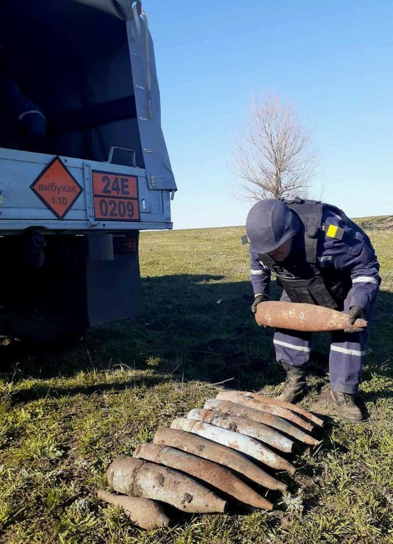 Одещина: піротехніки знешкодили 27 вибухонебезпечних предметів часів Другої світової війни