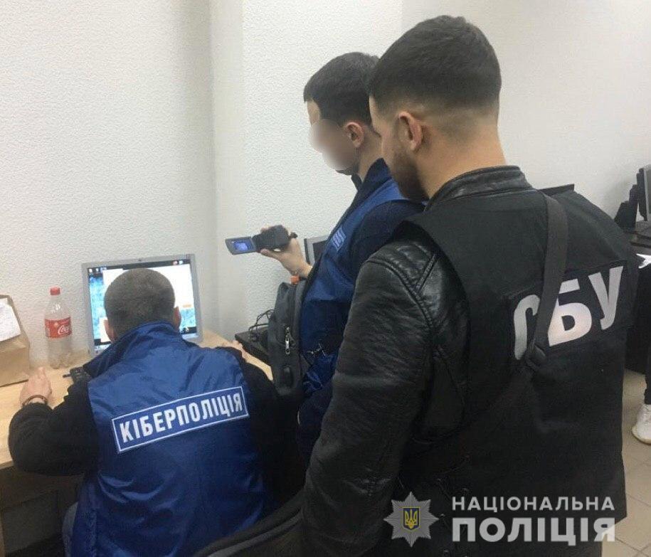 Кіберполіція припинила діяльність шахрайського call-центру у Запоріжжі