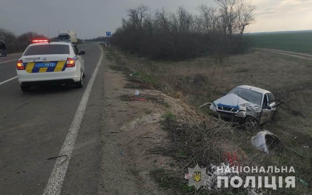 Поліцейські встановлюють обставини ДТП на автошляху Одеса-Рені