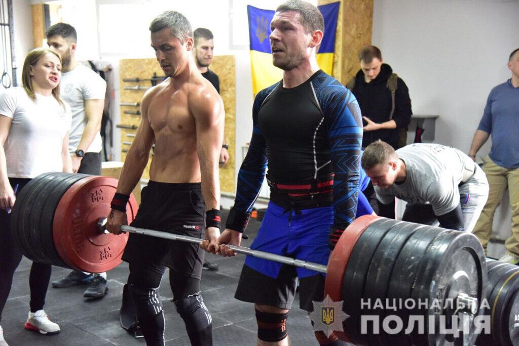 Поліцейські Донеччини взяли участь у турнірі з крос фіту серед представників силових структур «Звитяга ВМС-9» (ВІДЕО)