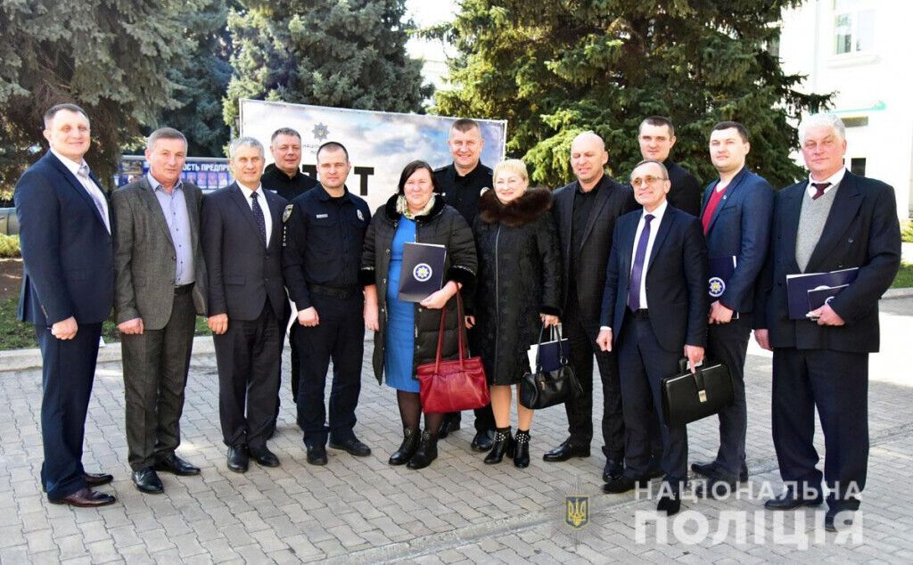 На Донеччині стартував проєкт «Поліцейський офіцер громади»