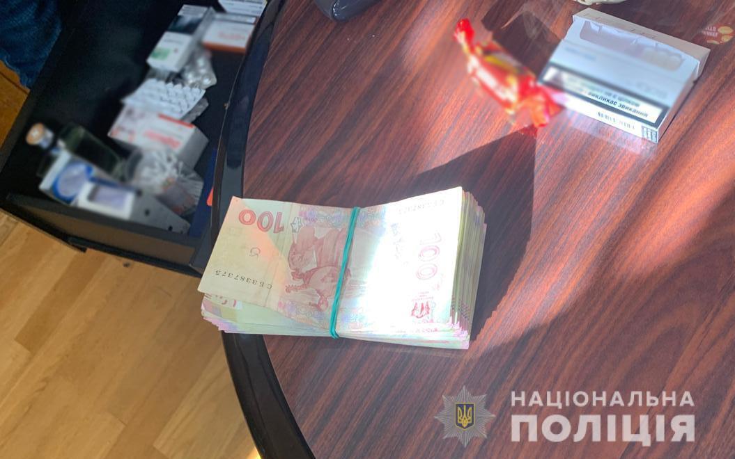 На Львівщині за організацію системи «відкатів» поліція затримали керівника вугільної шахти