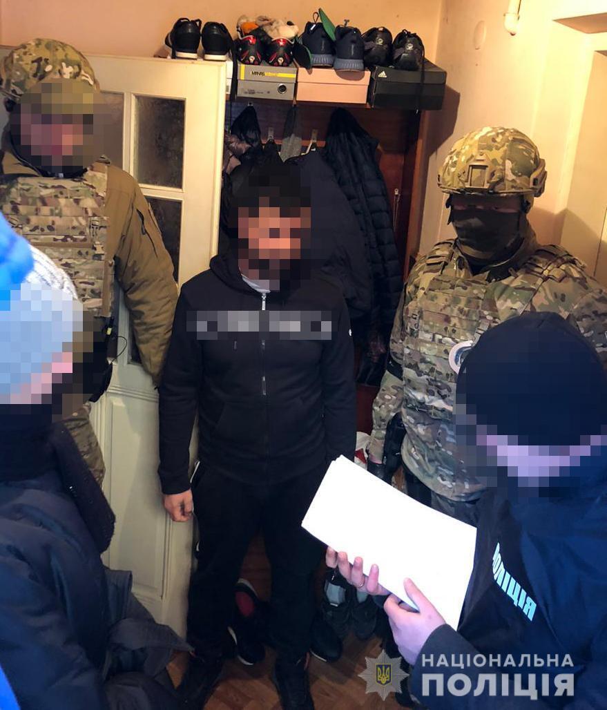 У Львові за замах на вбивство затримали чоловіка, який переховувався від поліцейських