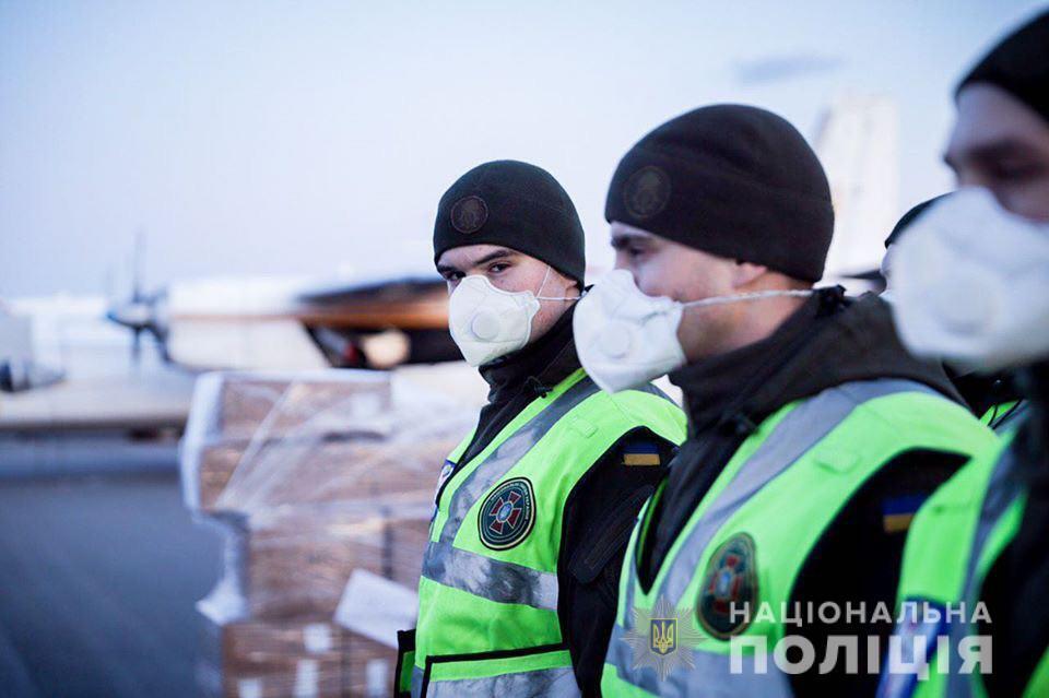 Арсен Аваков: Кожен правоохоронець, військовий та рятувальник системи МВС має засоби індивідуального захисту (ВІДЕО)