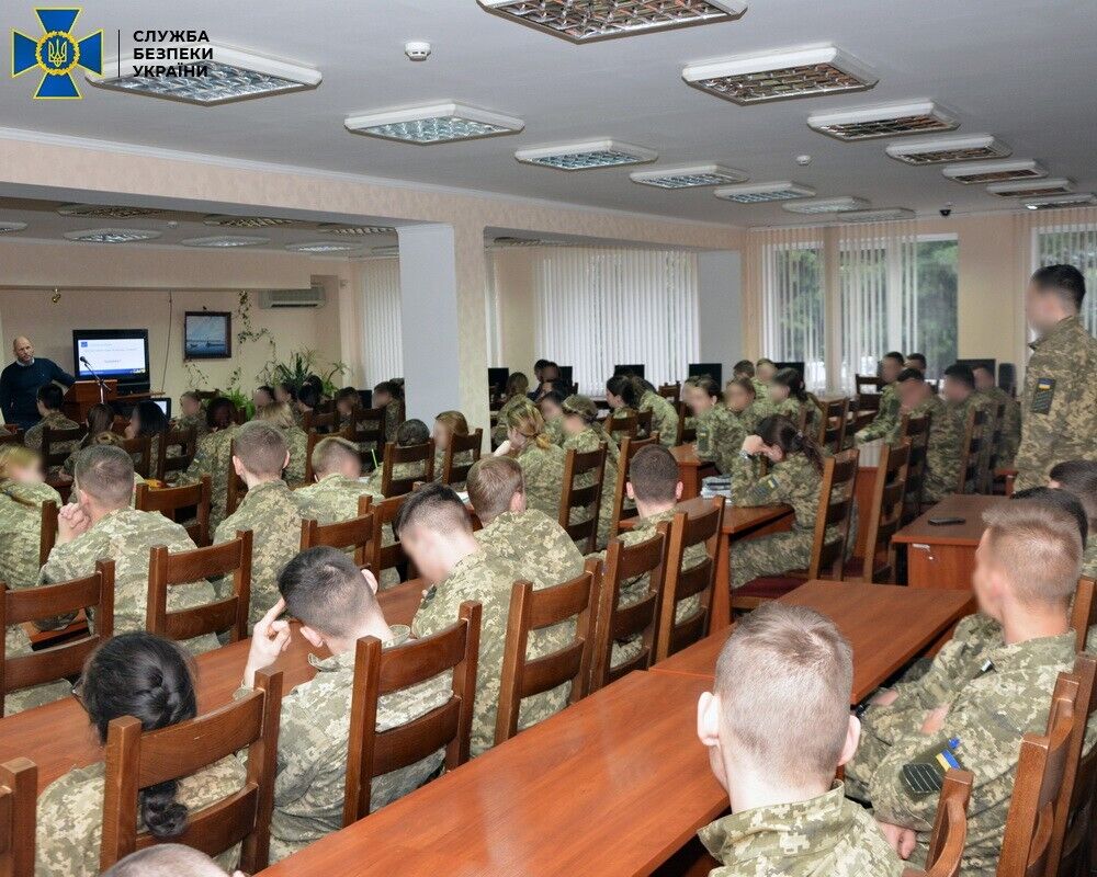 Радники КМЄС з Польщі та Данії провели майстер-класи для курсантів Академії СБУ