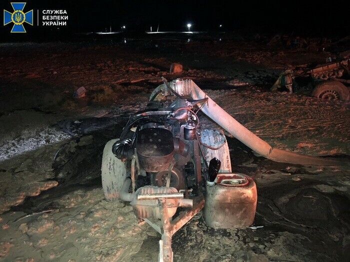 На Рівненщині СБУ викрила угруповання нелегальних видобувачів бурштину з території держпідприємства