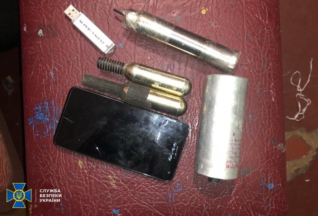 На Кіровоградщині СБУ попередила незаконний збут вибухових пристроїв (відео)
