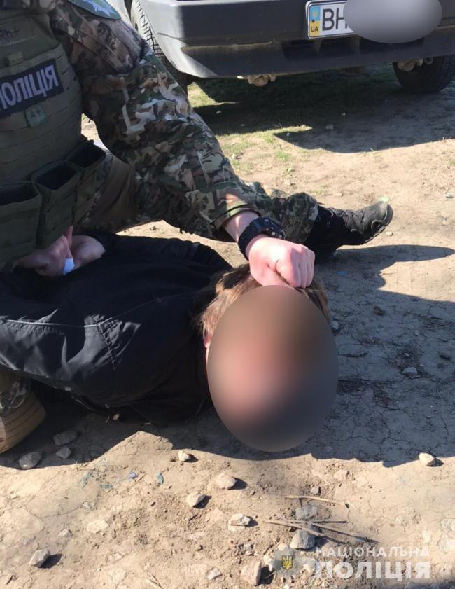 Оперативники Департаменту карного розшуку затримали групу розбійників і попередили напад на банк в Одесі