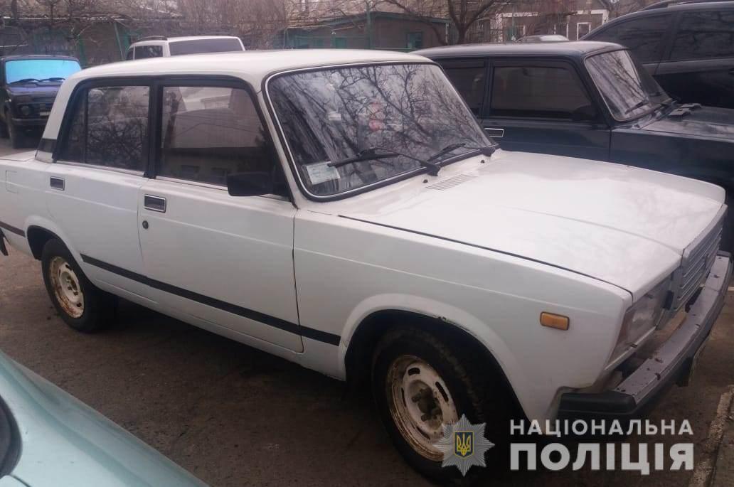 Лиманські поліцейські оперативно розшукали викрадений у жінки автомобіль