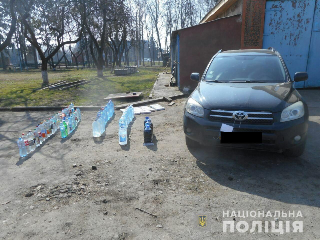 На Рівненщині поліцейські вилучили понад 250 літрів спирту, 1210 пляшок алкоголю та цигарки