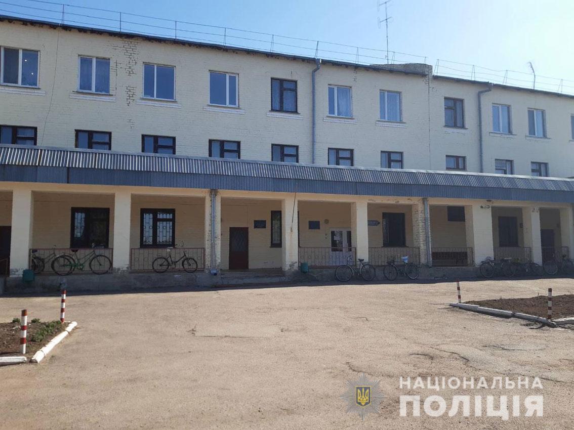 Поліція Чернігівщини повідомила про підозру у заволодінні майже півмільйона гривень бюджетних коштів