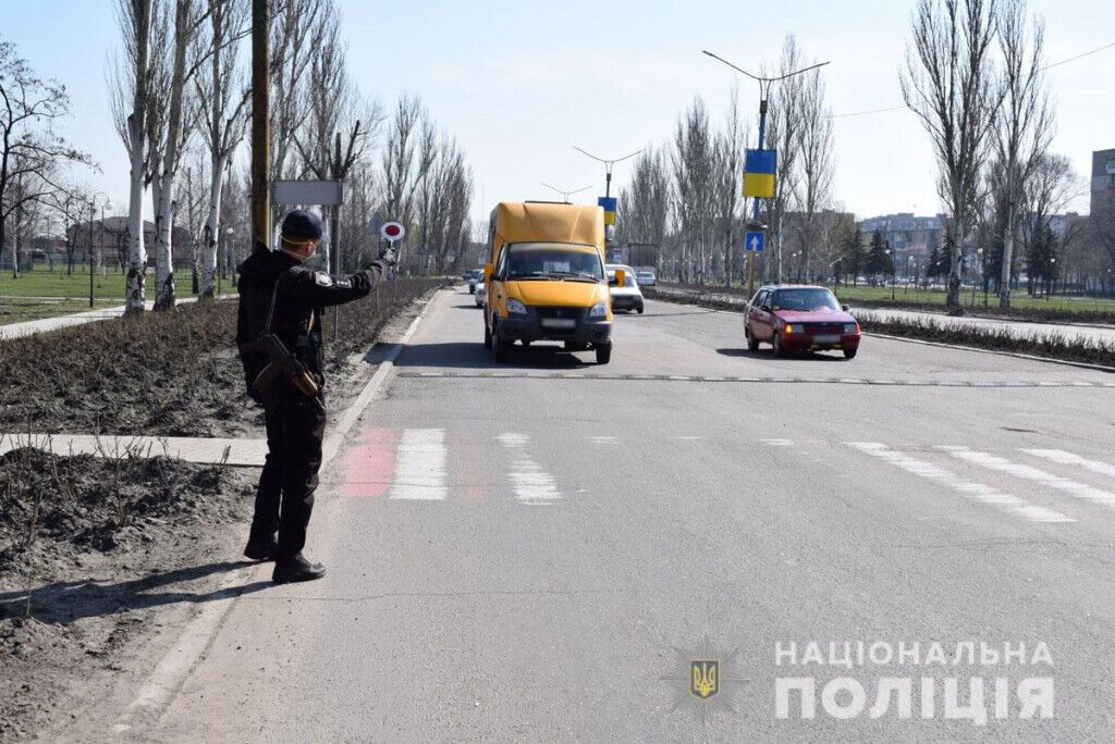 На Донеччині поліцейські склали 46 адмінпротоколів про порушення правил карантину