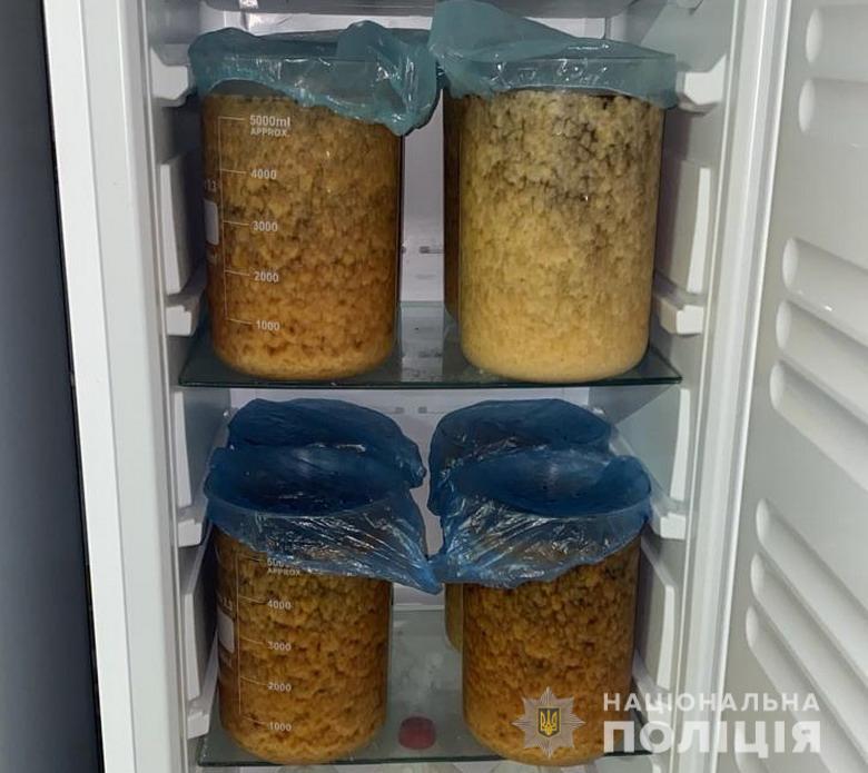 Столичні поліцейські провели масштабну спецоперацію для затримання групи наркоторговців: вилучено близько 300 кг наркотиків, - Андрій Крищенко