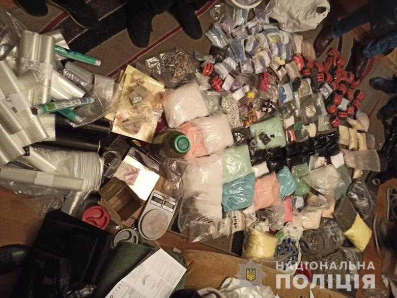 Столичні поліцейські провели масштабну спецоперацію для затримання групи наркоторговців: вилучено близько 300 кг наркотиків, - Андрій Крищенко