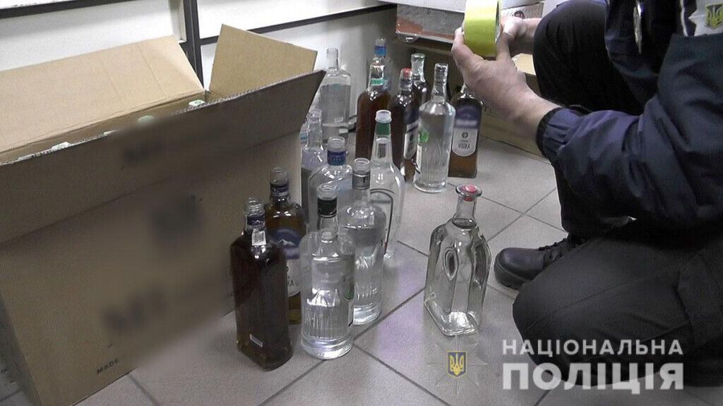 Поліція Мирнограда спільно з прокуратурою викрила точки продажу фальсифікованого алкоголю та тютюну
