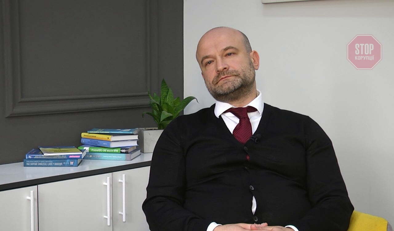 Експерт з авіаційного права Олег Бондар