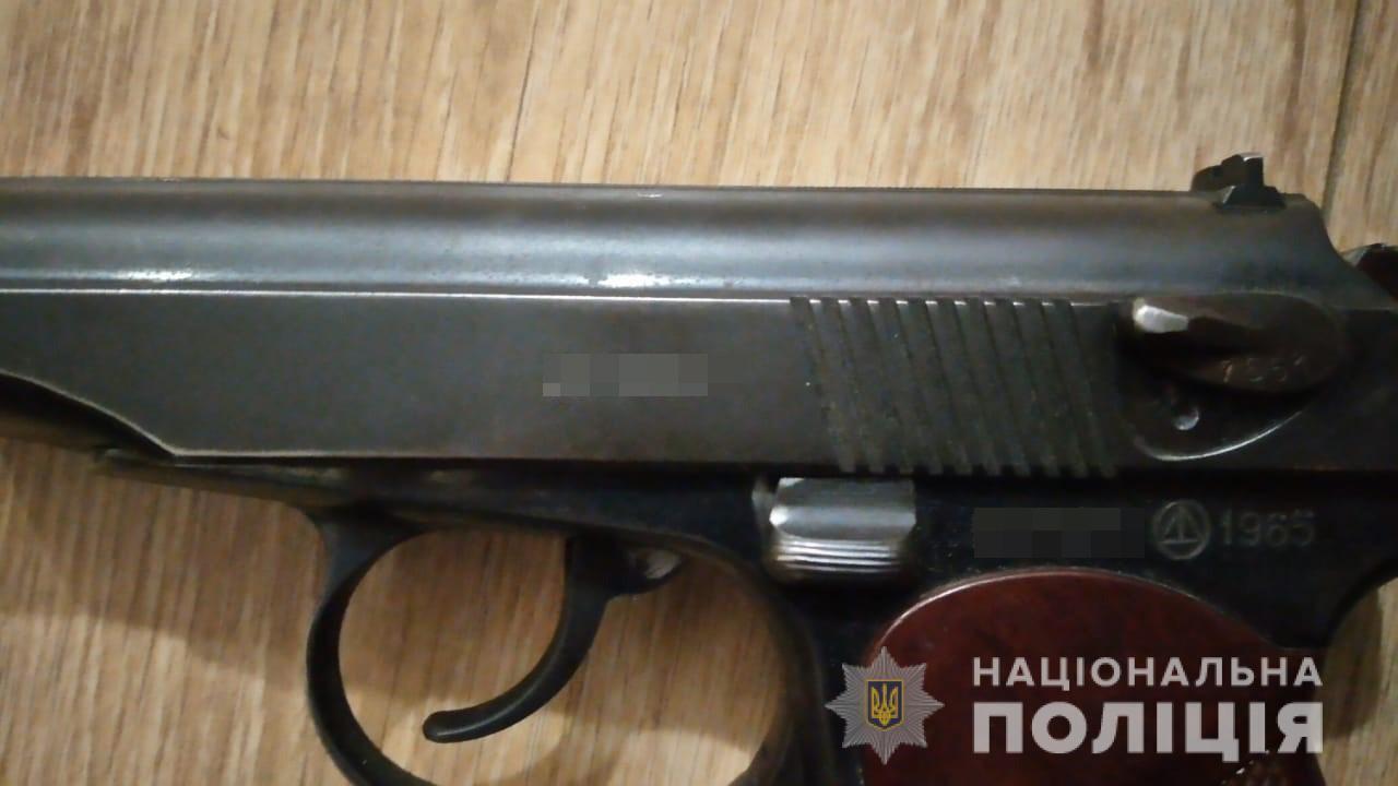 На Дніпропетровщині за умисне вбивство співробітника поліції затримано мешканця м. Нікополь