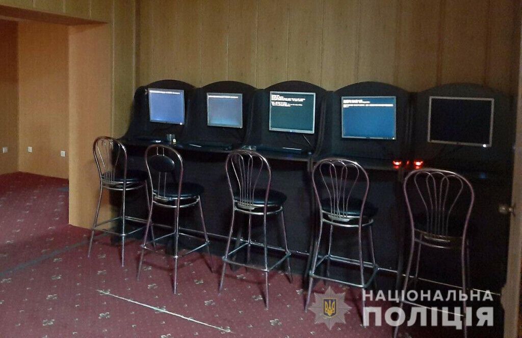Оперативники Донеччини ліквідували замаскований ігровий зал у Костянтинівці