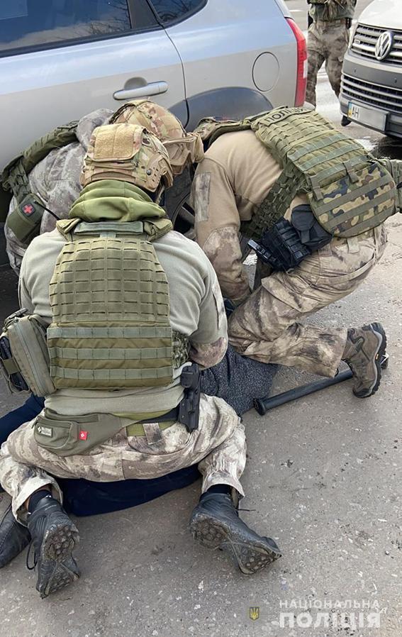 На Донеччині працівники внутрішньої безпеки поліції попередили замовне вбивство