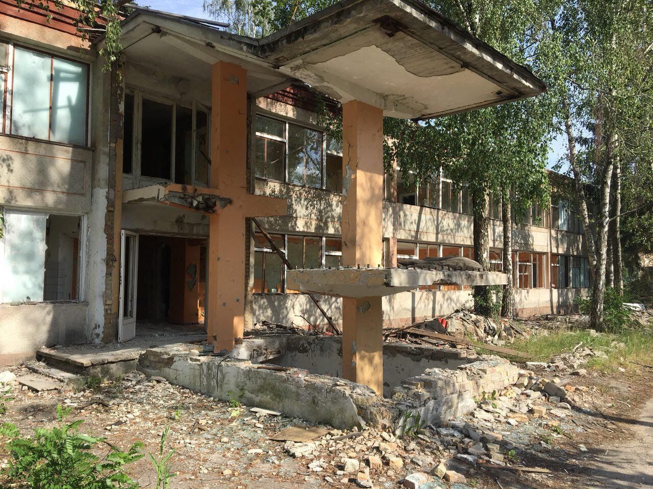 Повідомлено про підозру директору комерційної структури, який незаконно знищив санаторій під Києвом