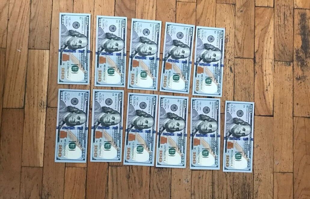 Правоохоронці викрили посадовця міськради Рівного на хабарі в 67,5 тис грн