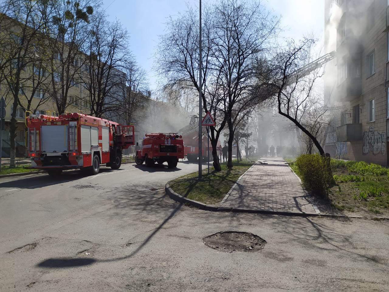 Київська область: під час гасіння квартири було врятовано жiнку