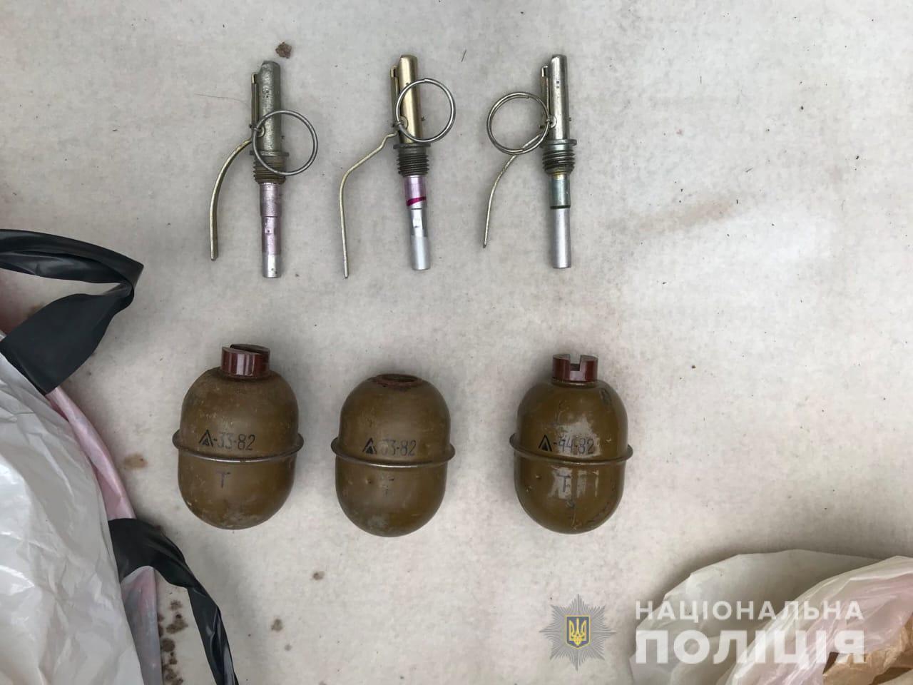 Правоохоронці викрили жителя Харківщини на збуті боєприпасів