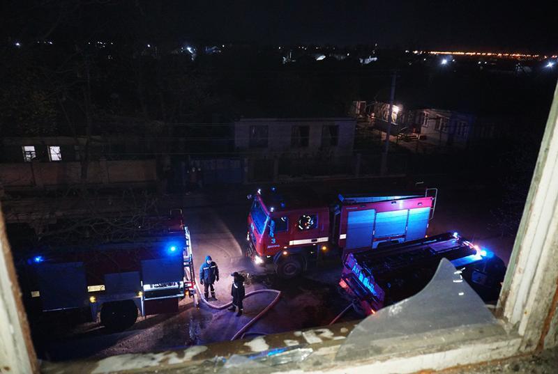 Дніпропетровська область: вогнеборцями ліквідовано пожежу у будинку побуту (ВІДЕО)