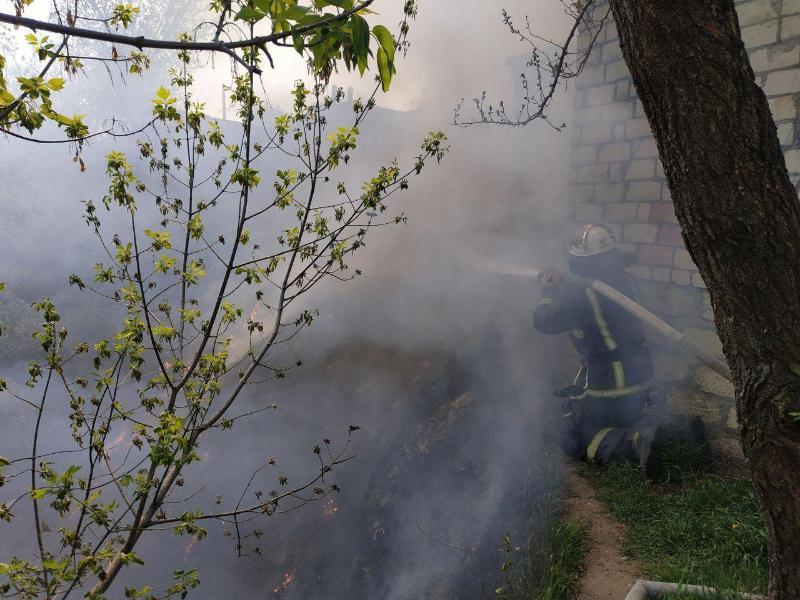 На Кіровоградщині минулої доби рятувальниками ліквідовано 6 пожеж сухої трави та сміття на відкритих територіях