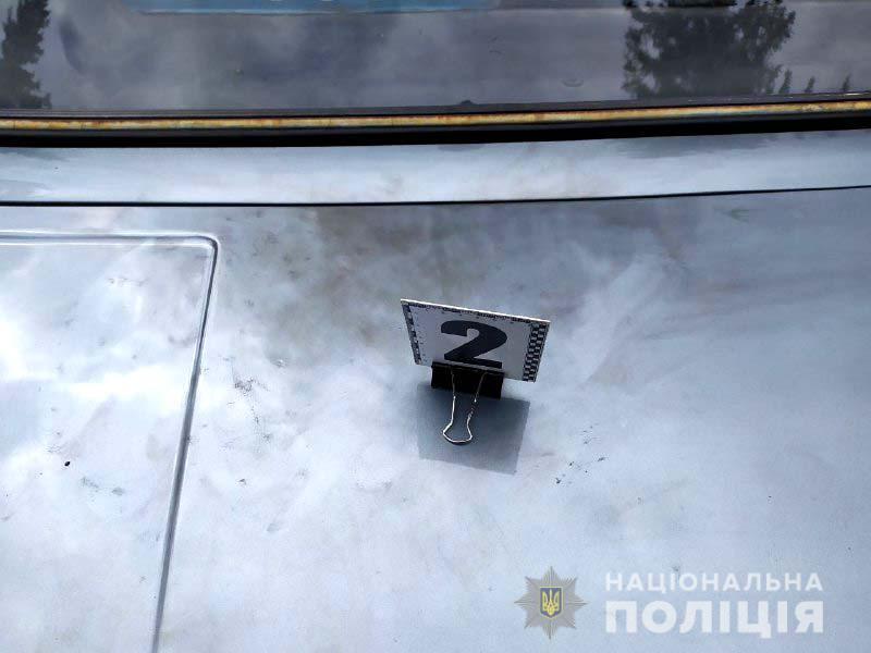 На Рівненщині поліцейські за фактом умисного пошкодження службового авто розпочали досудове розслідування (ОНОВЛЕНО)