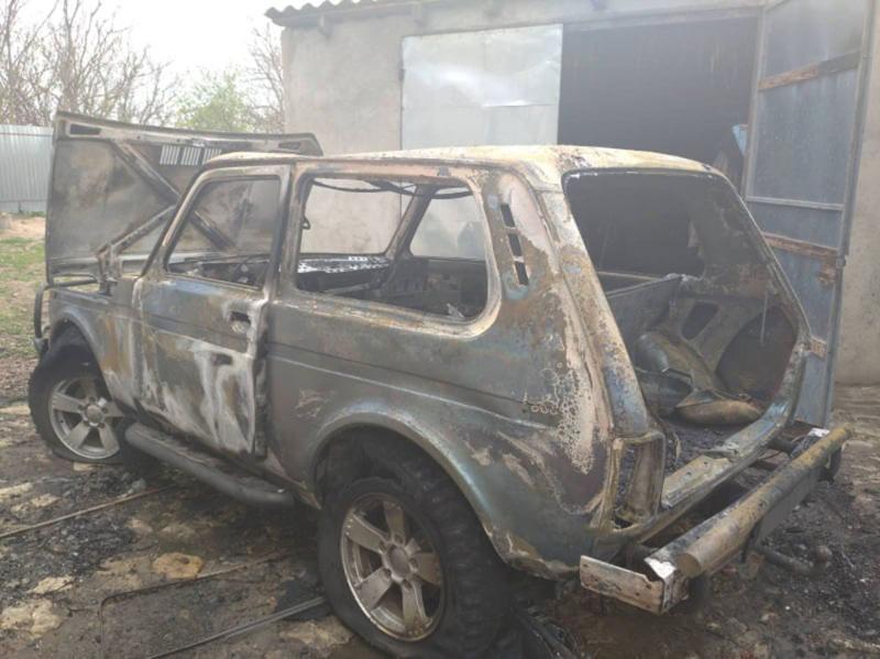 Миколаївська область: вогнеборці ліквідували пожежу автомобіля