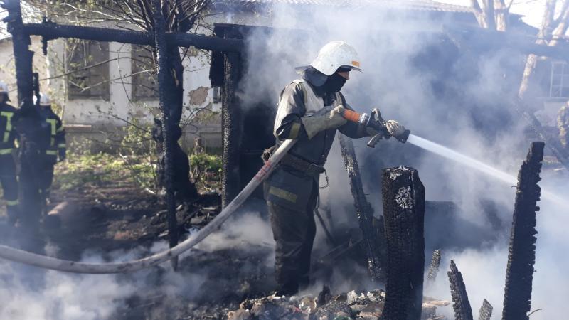 Сумська область: за минулу добу рятувальники двічі ліквідовували загоряння господарчих споруд (ВІДЕО)