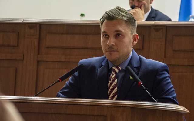 Депутат от ''Слуги народа'' Артем Черноморов получил в ''управление'' ГПЗКУ