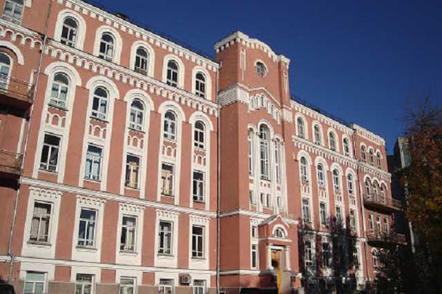 Главврач Александровской больницы предсказала рост заболеваемости COVID-19 и назвала причину