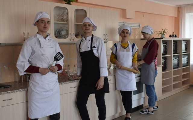 Атестація випускників ПТУ може пройти дистанційно – Міносвіти