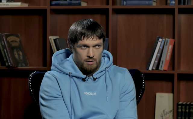 «Чей он? Люди, которые там – это Крым»: Усик снова высказался о принадлежности Крыма