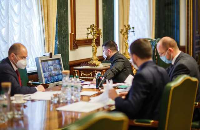 Лишь 3% украинцев собираются идти в церковь на Пасху, - ОП