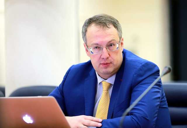 Геращенко: В Украине уже может быть до 7 тысяч зараженных коронавирусом