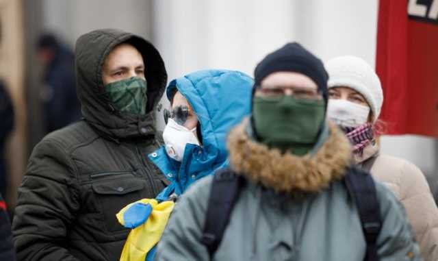 Хуже самой болезни: украинка рассказала об ''аде'', который устроили ее семье из-за коронавируса