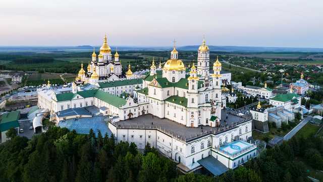 Ченці Почаївської лаври пройдуть тест на COVID-19