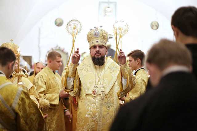 Епіфаній про причастя хворих на COVID-19: священники матимуть самоізолюватися